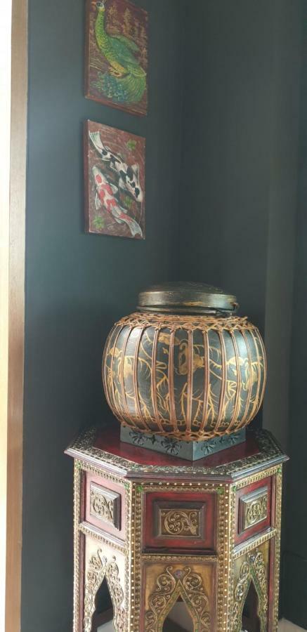 The Lantern * Ban Song Hong
